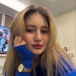 Фотография репетитора Назарова Ксения Евгеньевна