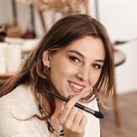 Фотография репетитора Шаронова Александра Андреевна