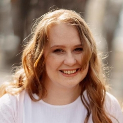 Фотография репетитора Смеликова Ирина Николаевна