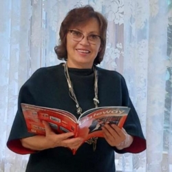 Фотография репетитора Петрова Нина Ивановна