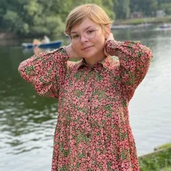 Фотография репетитора Шаповалова Ангелина Сергеевна