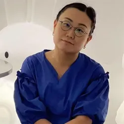 Фотография репетитора Хэ Линьна 