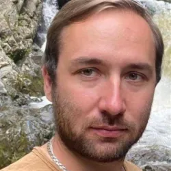 Фотография репетитора Крюков Денис Евгеньевич