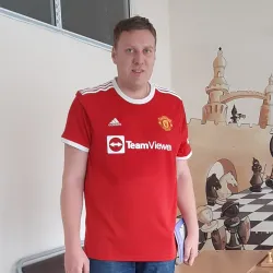 Фотография репетитора Толстенко Леонид Юрьевич