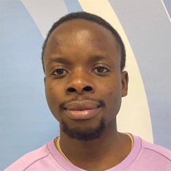 Фотография репетитора Маяка Тадиванаше 