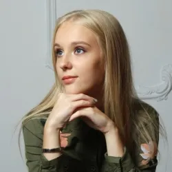 Фотография репетитора Бродникова Полина Юрьевна