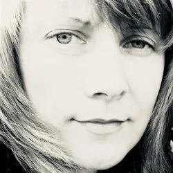 Фотография репетитора Бурханова Любовь Николаевна