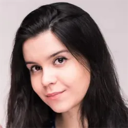 Фотография репетитора Медведева Алина Михайловна