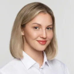 Фотография репетитора Ибатуллина Айназ Дмитриевна