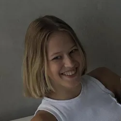 Фотография репетитора Боголюбова Дарья Олеговна