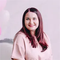 Фотография репетитора Озерова Дина Валерьевна