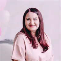 Фотография репетитора Озерова Дина Валерьевна