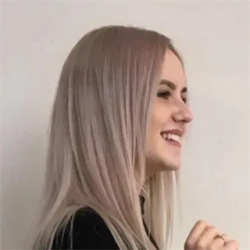 Фотография репетитора Портнова Александра Александровна