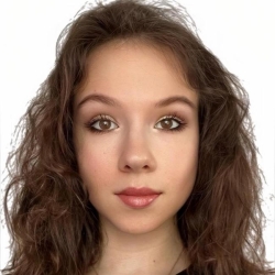 Фотография репетитора Наумова Софья Андреевна