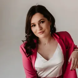 Фотография репетитора Эртнова Марина Игоревна