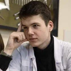 Фотография репетитора Сахно Артем Эдуардович