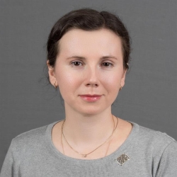 Фотография репетитора Шинкарева Елена Николаевна