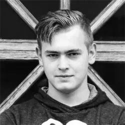 Фотография репетитора Шляховой Николай Андреевич