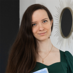 Фотография репетитора Алексеевская Александра Леонидовна