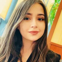 Фотография репетитора Григорян Мариам Кареновна