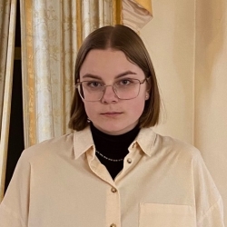 Фотография репетитора Суздалева Виктория Евгеньевна