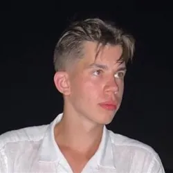 Фотография репетитора Нуритдинов Владислав Вадимович