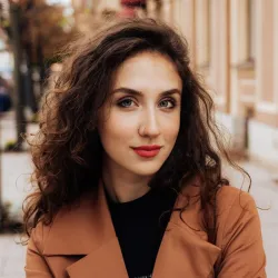 Фотография репетитора Петрова Валерия Александровна