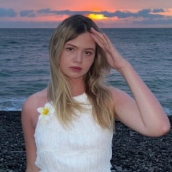 Фотография репетитора Филонова Полина Андреевна