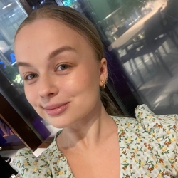 Фотография репетитора Пономарева Любовь Сергеевна