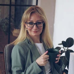 Фотография репетитора Радова Александра Николаевна