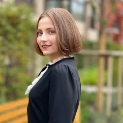 Фотография репетитора Кутырева Полина Сергеевна