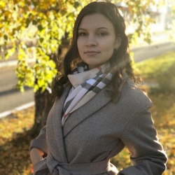 Фотография репетитора Толоконникова Полина Сергеевна