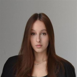 Фотография репетитора Крутова Карина Сергеевна