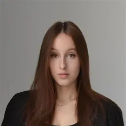 Фотография репетитора Крутова Карина Сергеевна