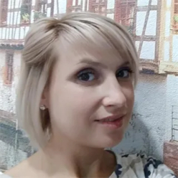 Фотография репетитора Муравьева Алена Олеговна