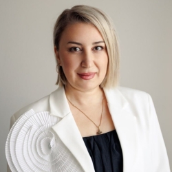 Фотография репетитора Давыдова Лиана Германовна