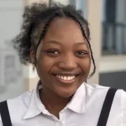 Фотография репетитора Олойеде Сильвия Олувафикайоми