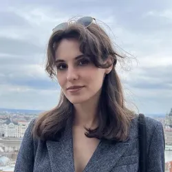 Фотография репетитора Олейник Елизавета Константиновна