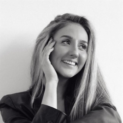 Фотография репетитора Торговичева Дарья Николаевна