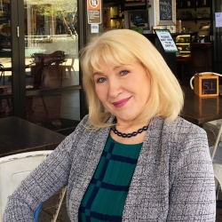 Фотография репетитора Гришаева Елена Борисовна