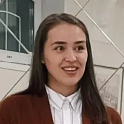 Фотография репетитора Зубарева Диана Рустамовна