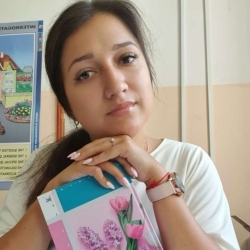 Фотография репетитора Давыдова Янина Андреевна