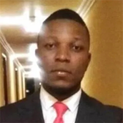 Фотография репетитора Такам Вилфрид Тенке