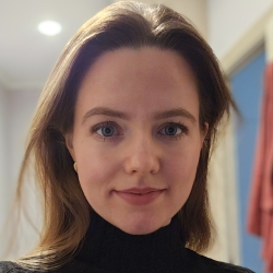 Фотография репетитора Снегирева Екатерина Александровна