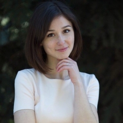 Фотография репетитора Иосипенко Полина Олеговна