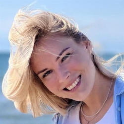 Фотография репетитора Тагиль Екатерина Дмитриевна