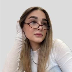 Фотография репетитора Рябуха Валерия Максимовна