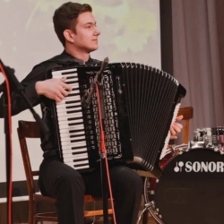 Фотография репетитора Колосов Никита Алексеевич