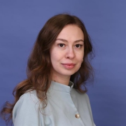 Фотография репетитора Калмыкова Алина Рустемовна