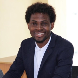 Фотография репетитора Адриано Педро Баррос Фаустино 